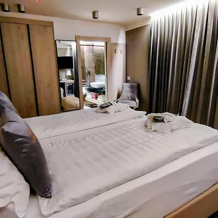 Rosengarten Hotel 4*