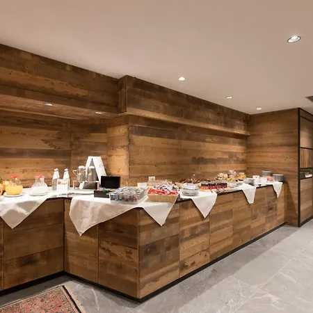 Hotel Rosengarten 4*