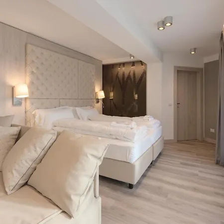 Rosengarten 4*