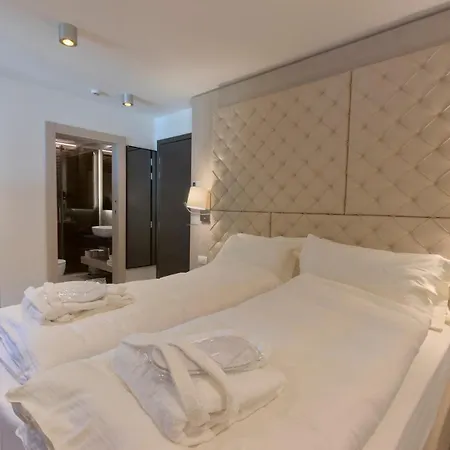 Hotel Rosengarten 4*